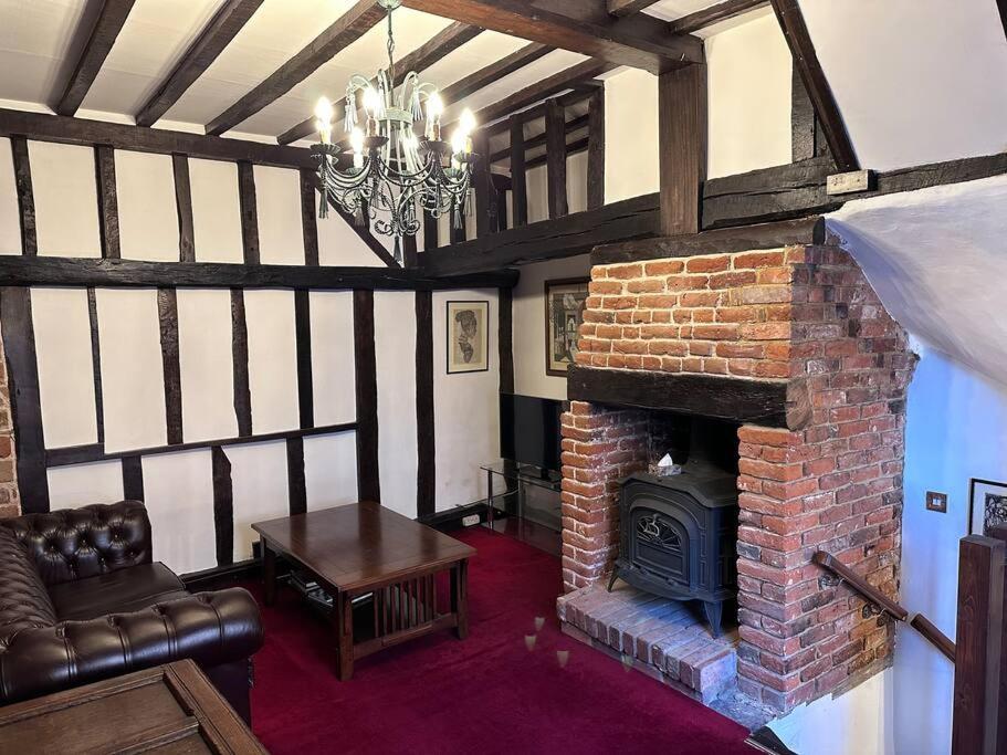 Characterful House In - Near London Holiday home Hertford